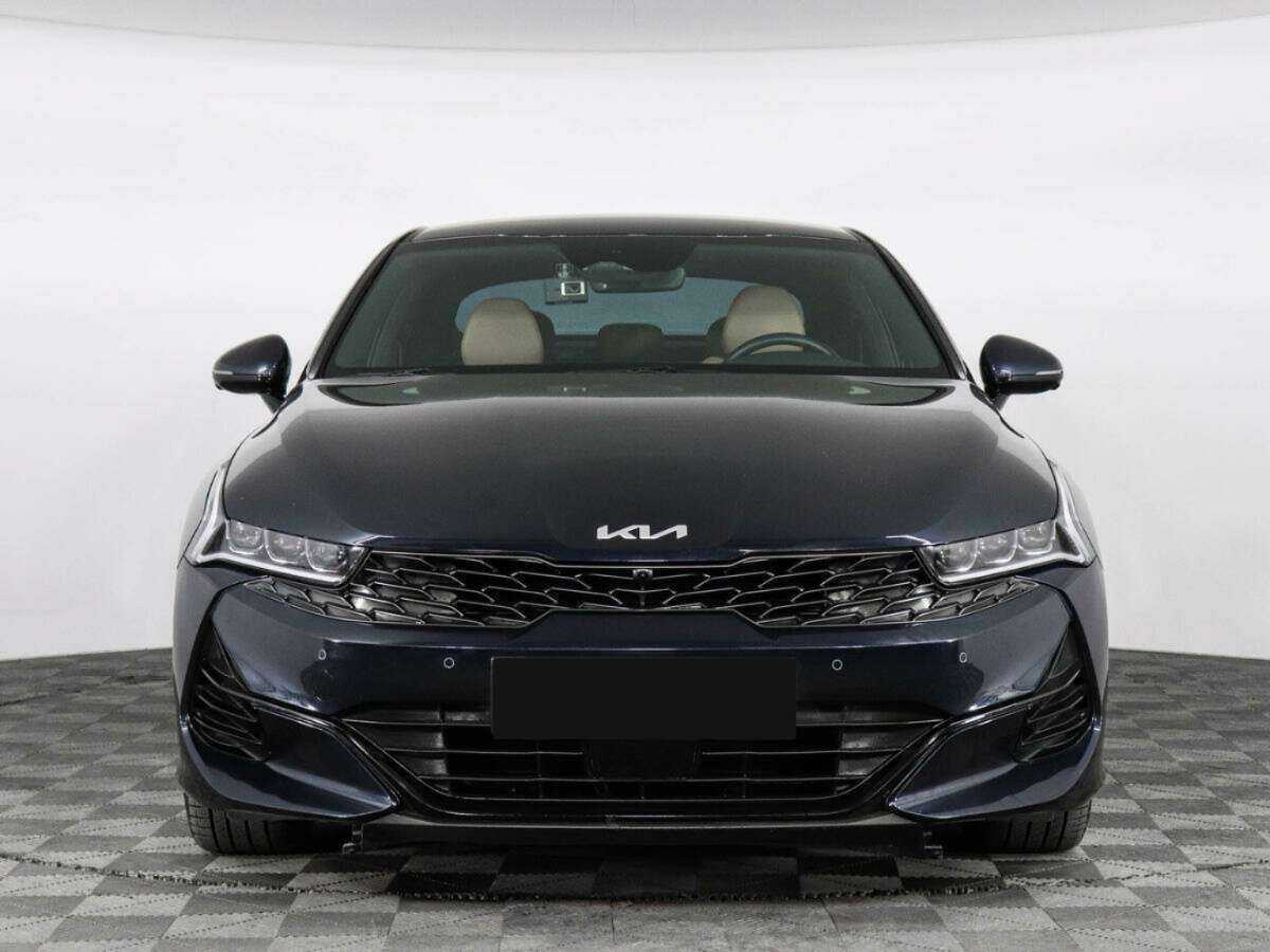 Купить Kia K5 с пробегом. Фото: #1