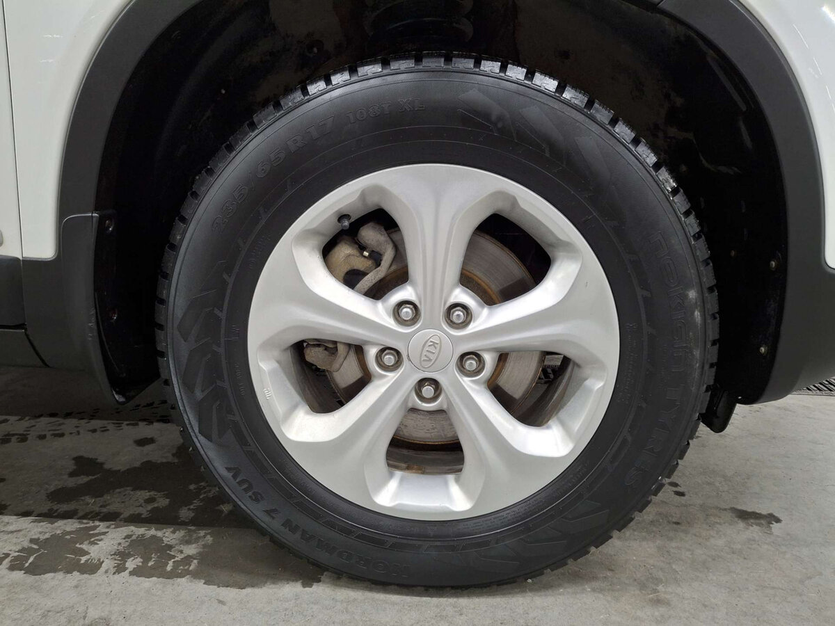 Купить Kia Sorento с пробегом. Фото: #16