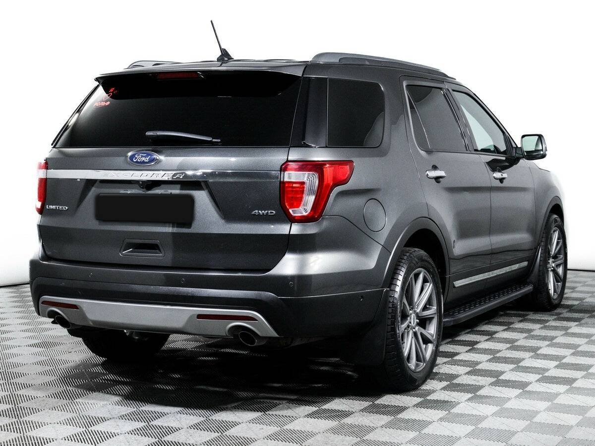 Купить Ford Explorer с пробегом. Фото: #4