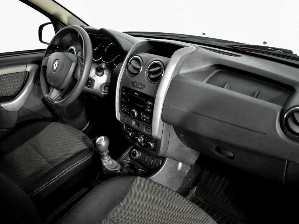 Купить Renault Duster с пробегом. Фото: #9