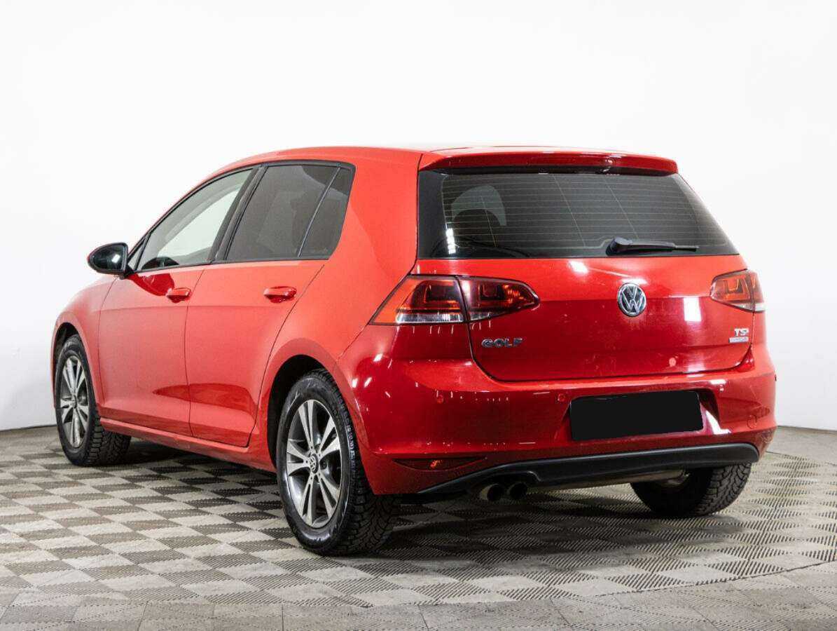 Купить Volkswagen Golf с пробегом. Фото: #6