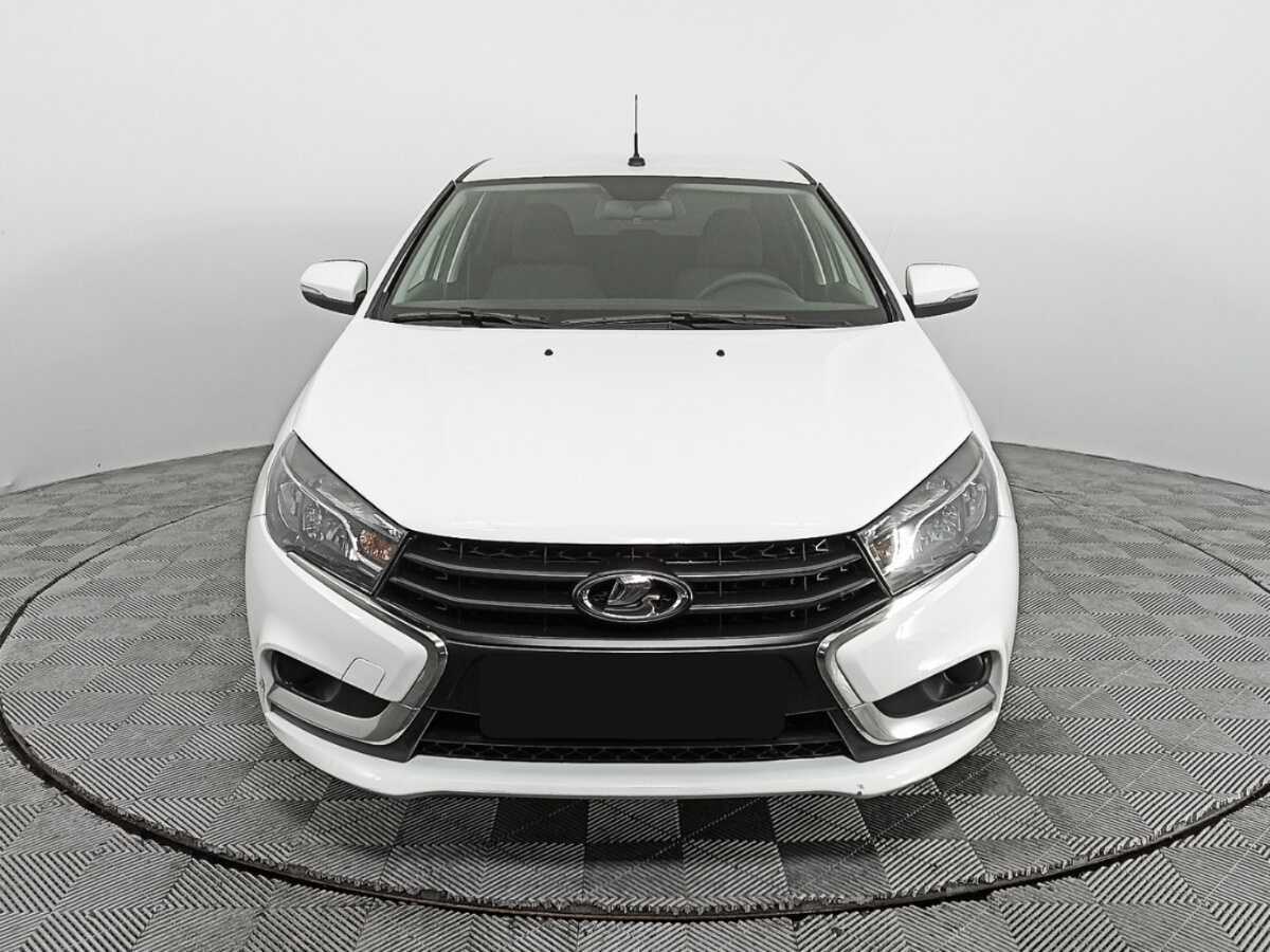Купить Lada (ВАЗ) Vesta с пробегом. Фото: #1