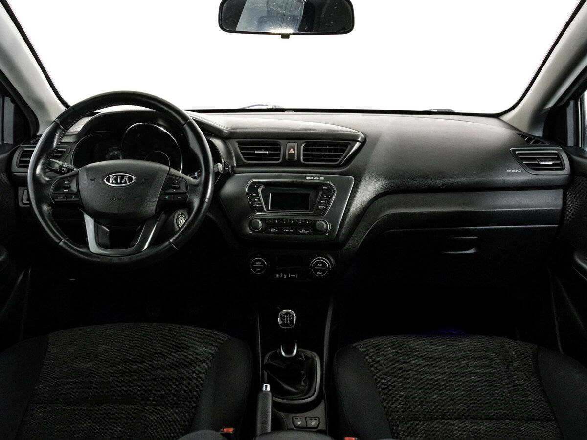 Купить Kia Rio с пробегом. Фото: #7