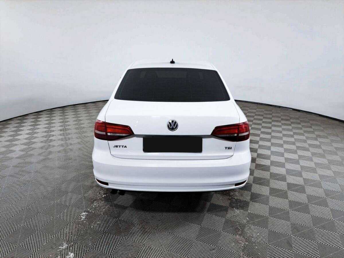Купить Volkswagen Jetta с пробегом. Фото: #5