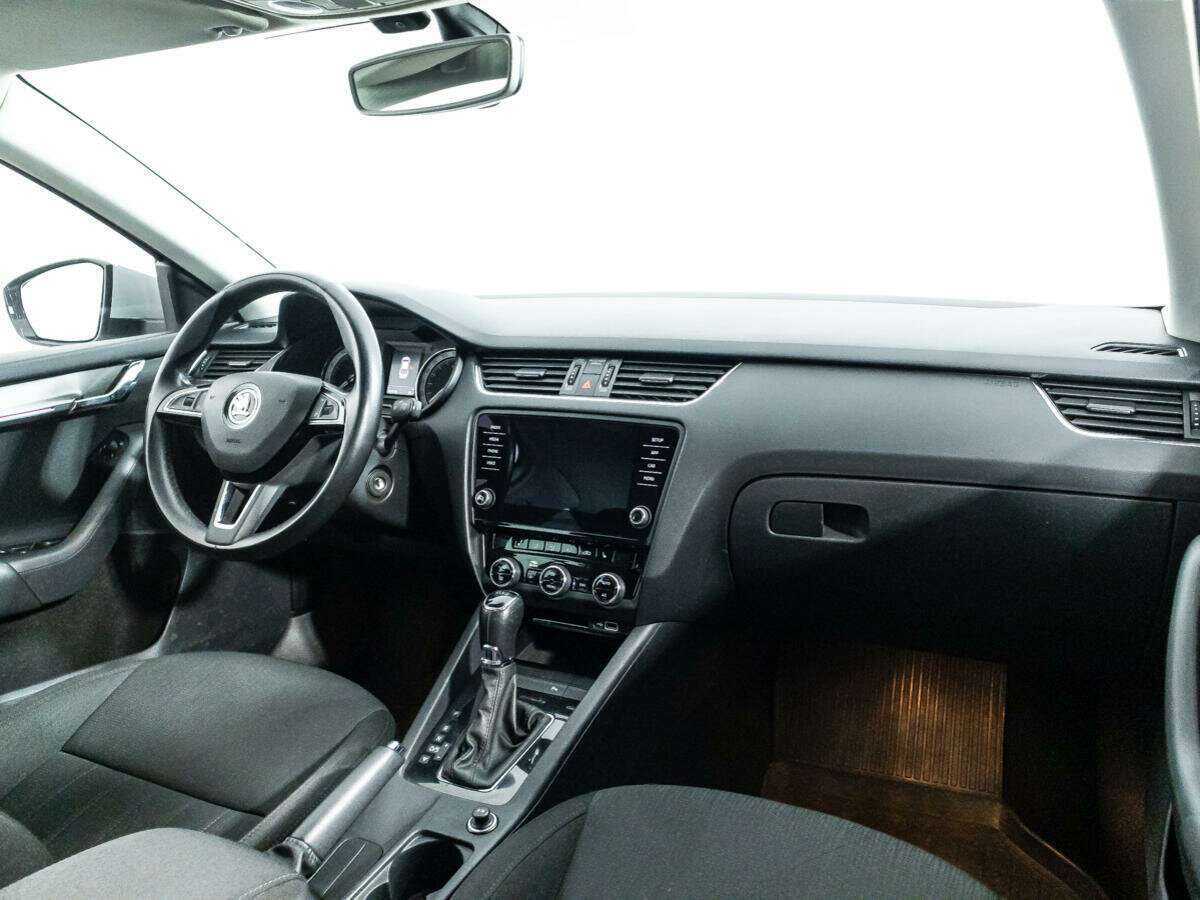 Купить Skoda Octavia с пробегом. Фото: #8