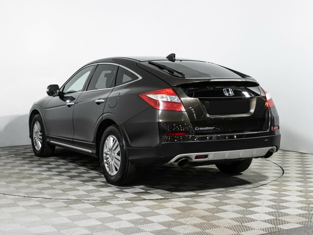 Купить Honda Crosstour с пробегом. Фото: #5