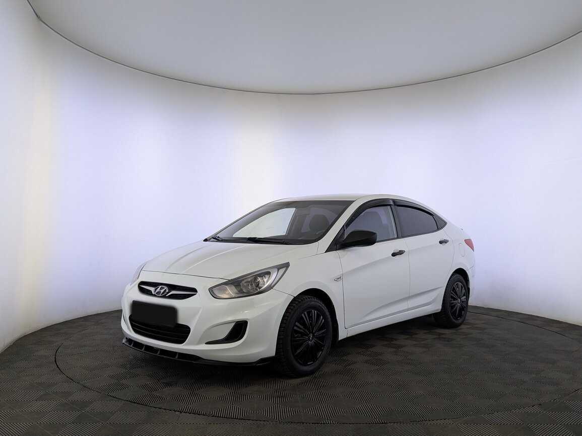 Купить Hyundai Solaris с пробегом. Фото: #0