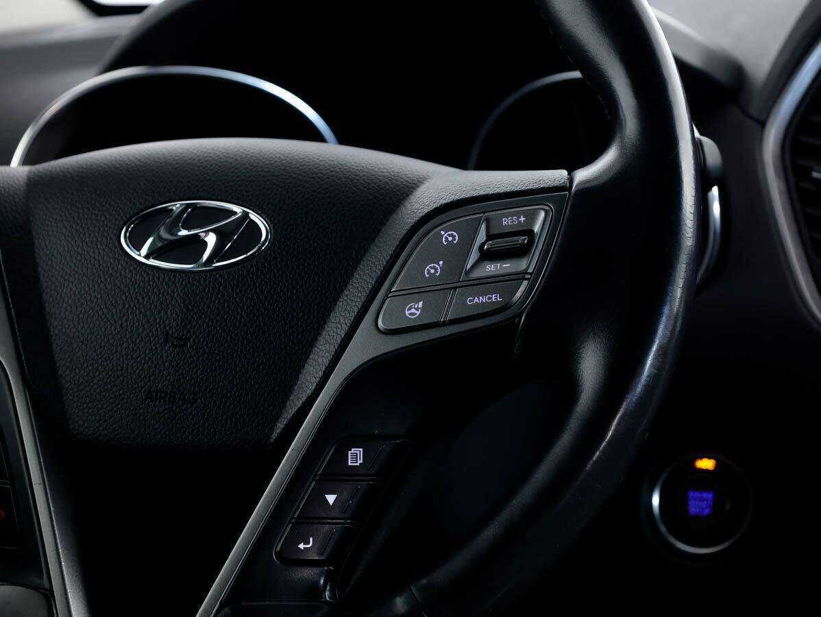 Купить Hyundai Santa Fe с пробегом. Фото: #18