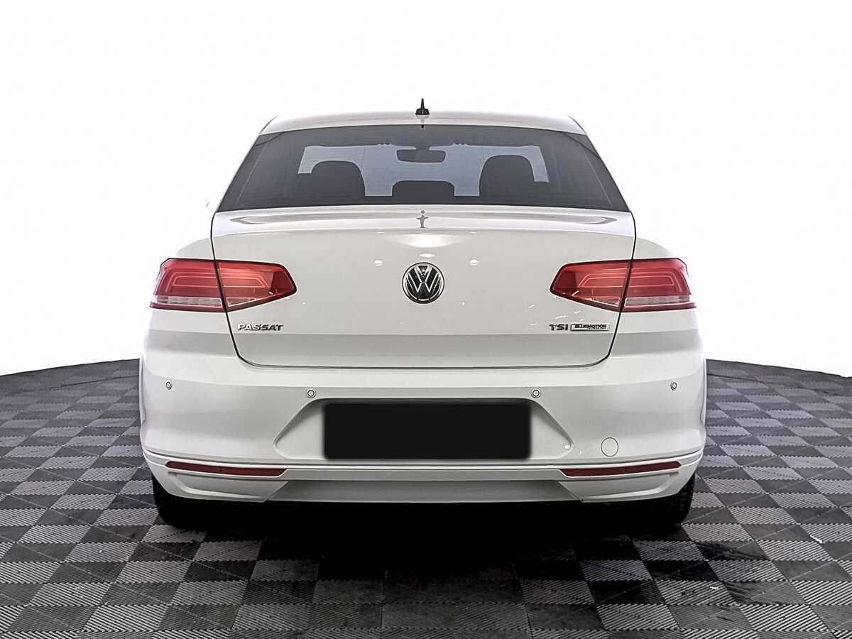 Купить Volkswagen Passat с пробегом. Фото: #5