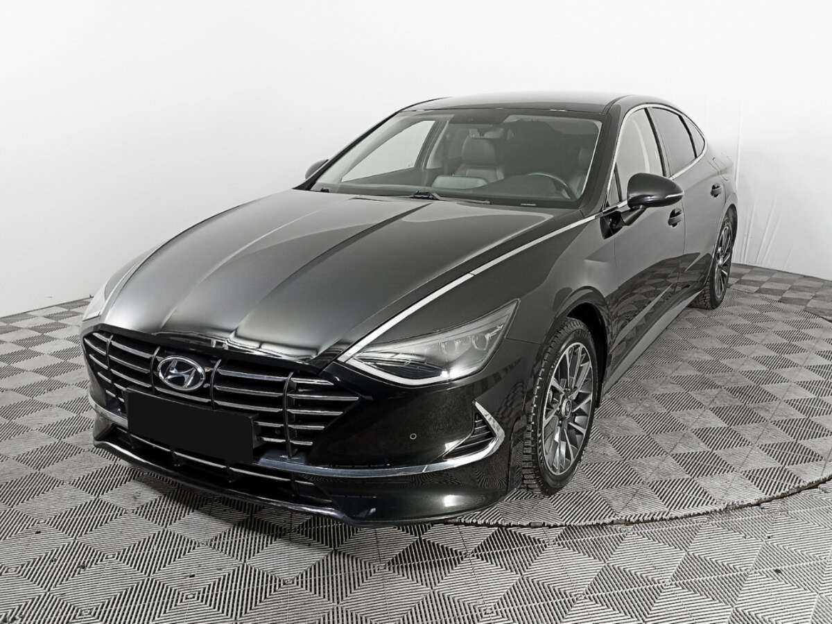 Купить Hyundai Sonata с пробегом. Посмотреть фото