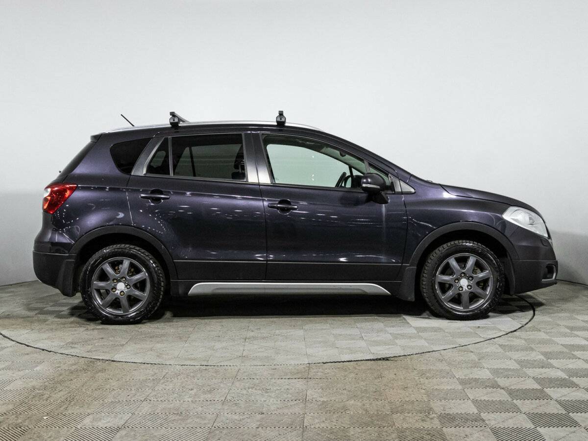 Купить Suzuki SX4 с пробегом. Фото: #3