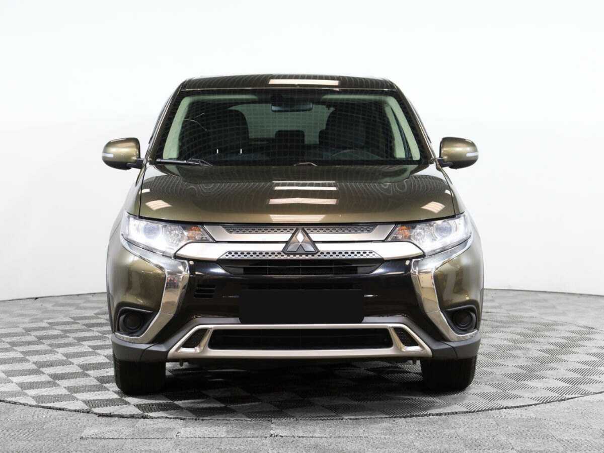 Купить Mitsubishi Outlander с пробегом. Фото: #0