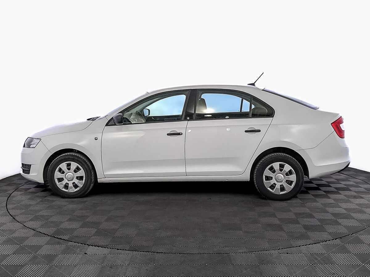 Купить Skoda Rapid с пробегом. Фото: #7