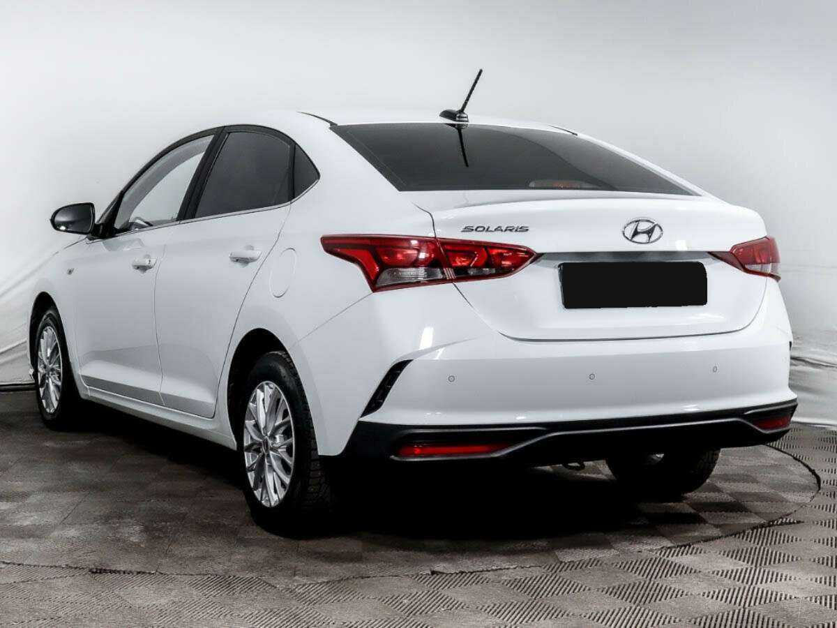 Купить Hyundai Solaris с пробегом. Фото: #5