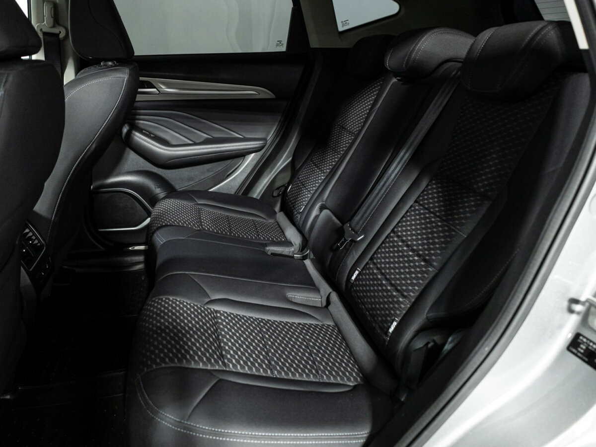 Купить Haval F7 с пробегом. Фото: #8