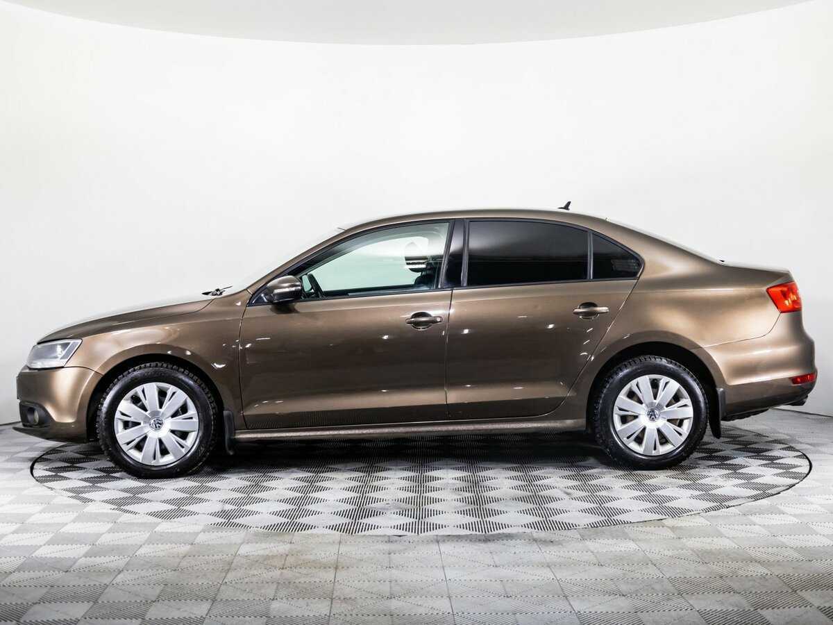 Купить Volkswagen Jetta с пробегом. Фото: #7