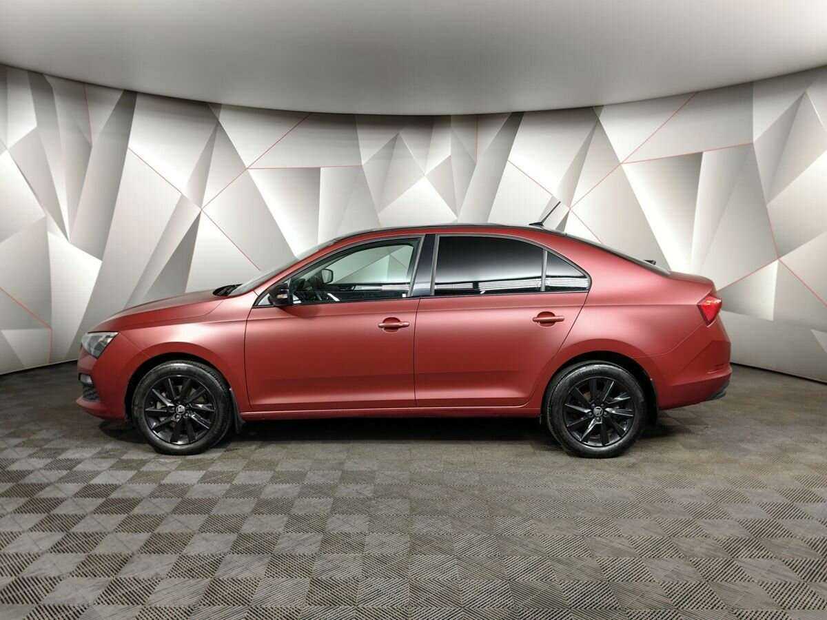 Купить Skoda Rapid с пробегом. Фото: #4
