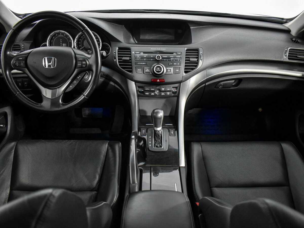 Купить Honda Accord с пробегом. Фото: #15