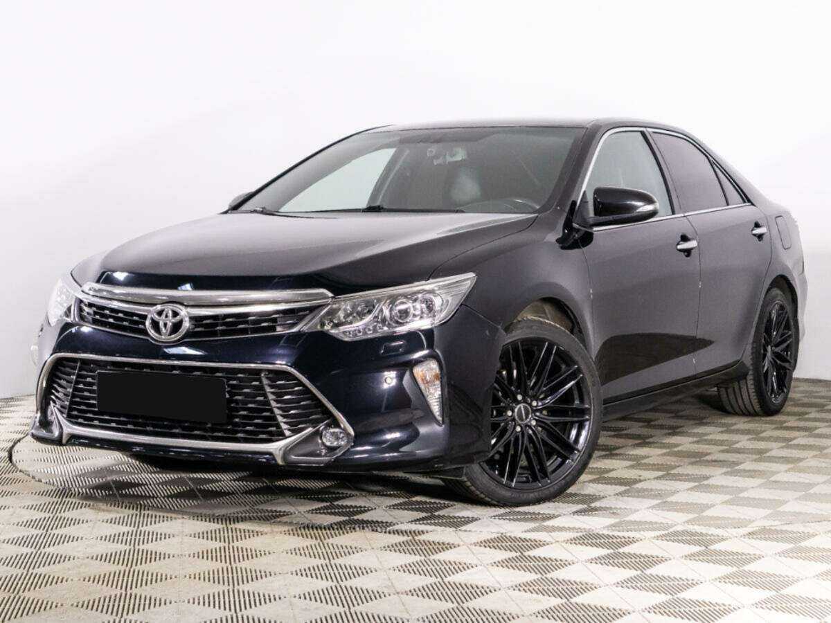 Купить Toyota Camry с пробегом. Фото: #0