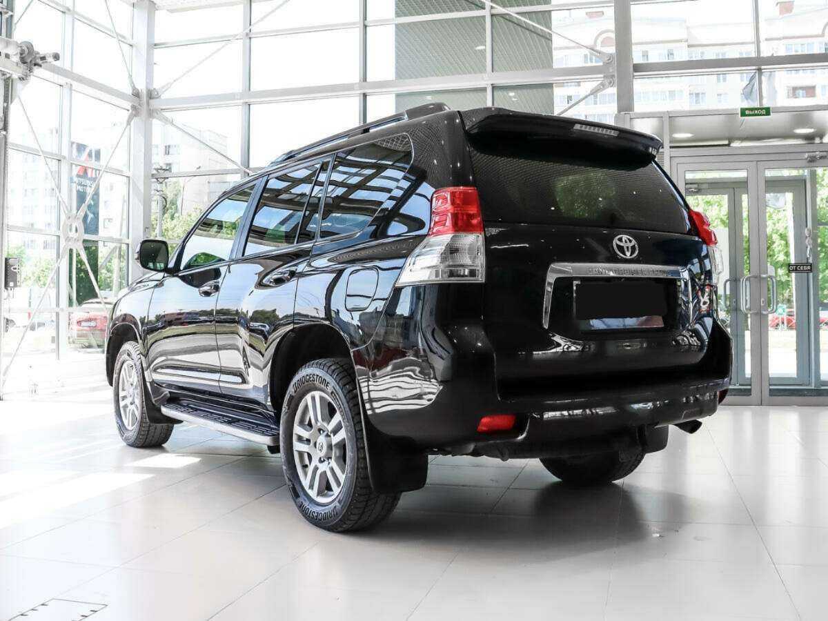 Купить Toyota Land Cruiser Prado с пробегом. Фото: #6
