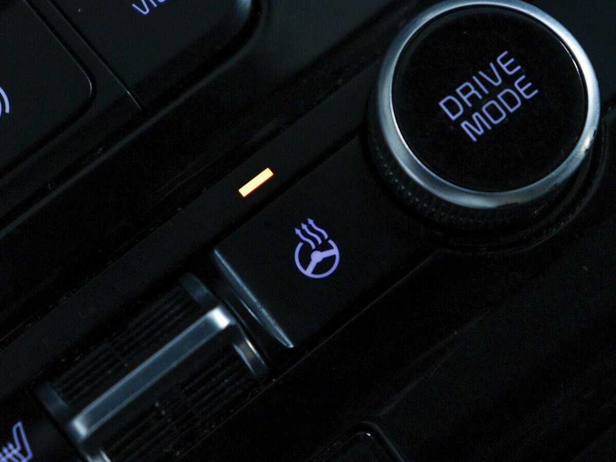 Купить Kia K5 с пробегом. Фото: #21