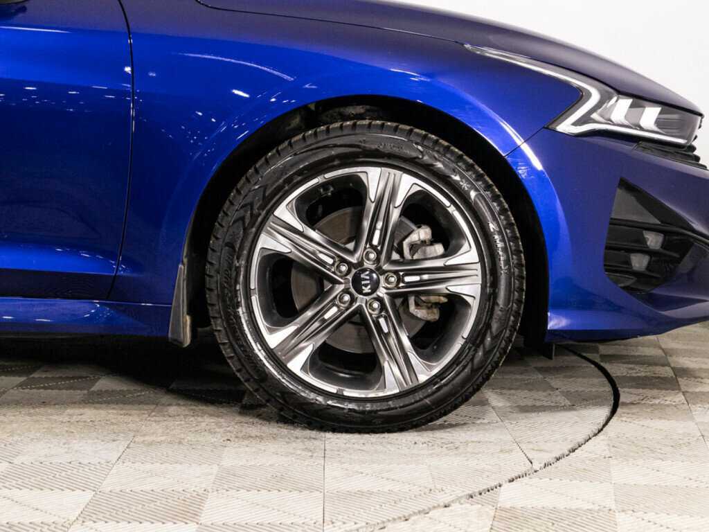 Купить Kia K5 с пробегом. Фото: #4