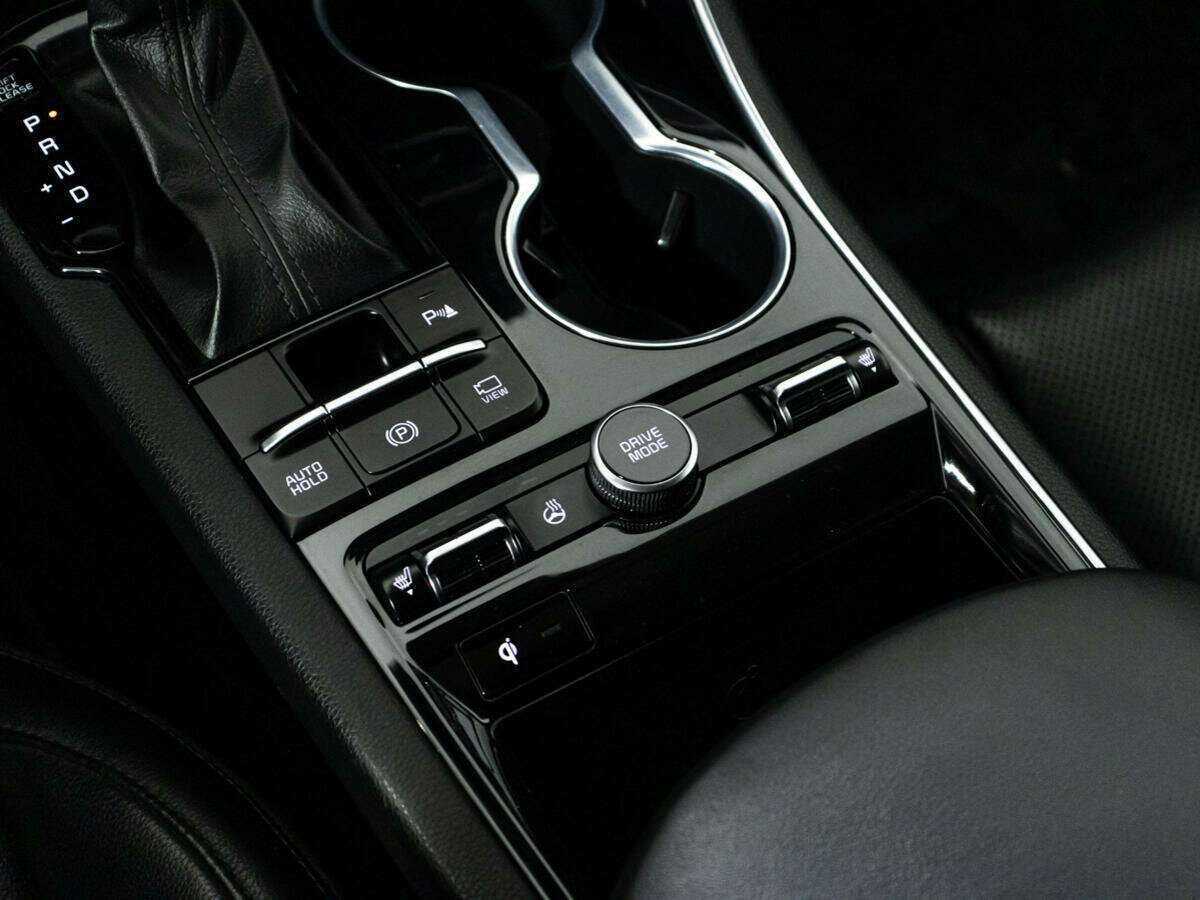 Купить Kia K5 с пробегом. Фото: #17