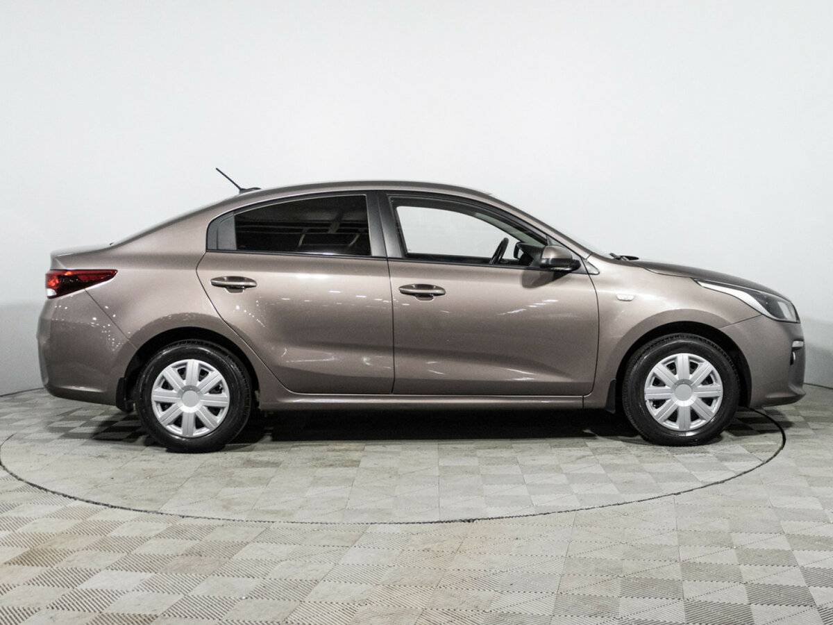 Купить Kia Rio с пробегом. Фото: #3
