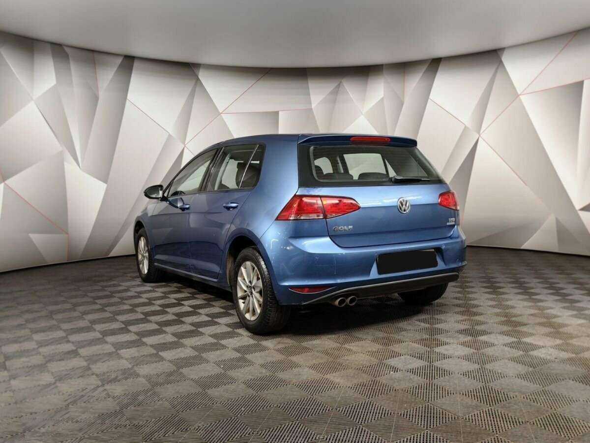 Купить Volkswagen Golf с пробегом. Фото: #3