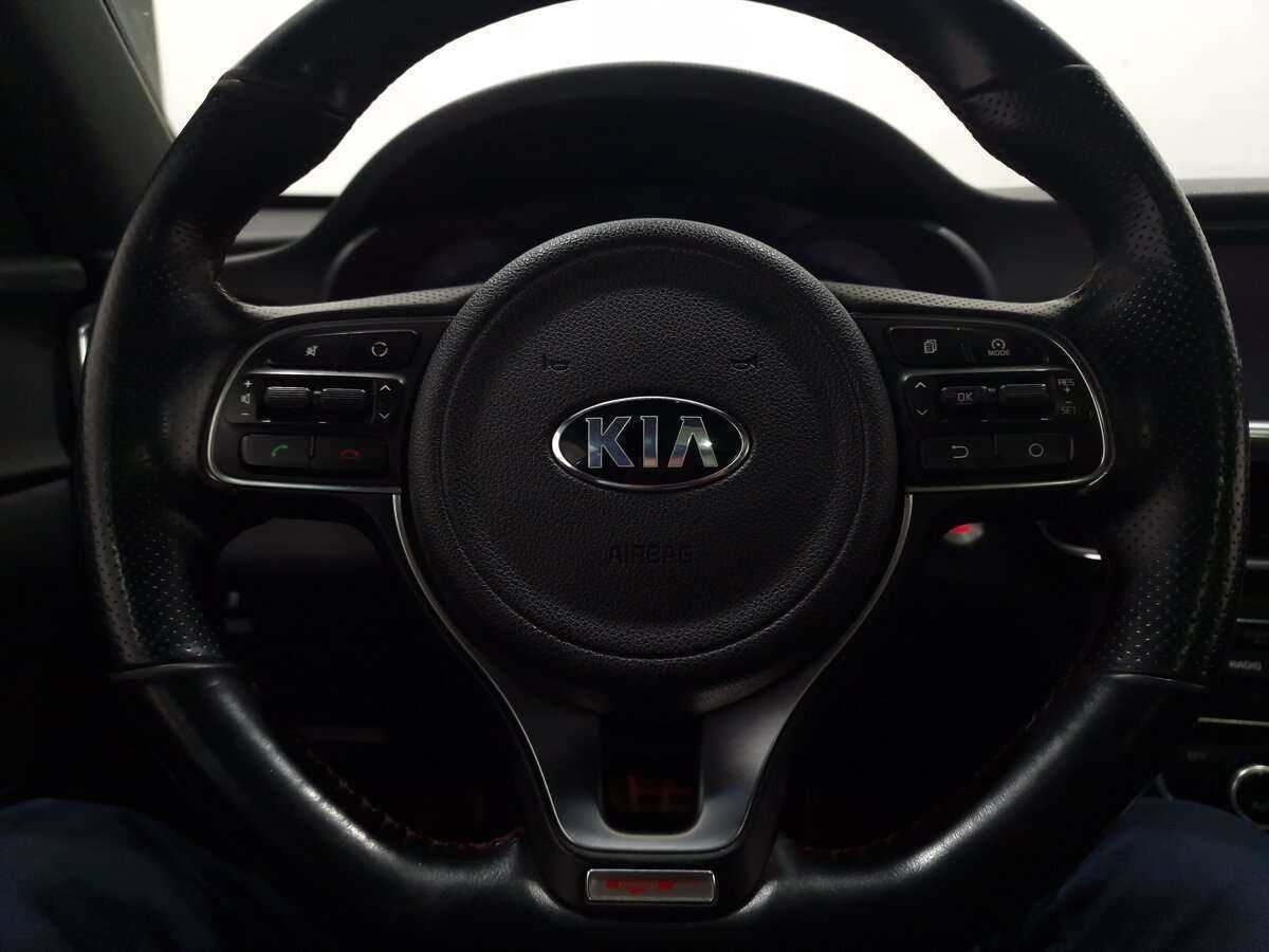 Купить Kia Optima с пробегом. Фото: #5