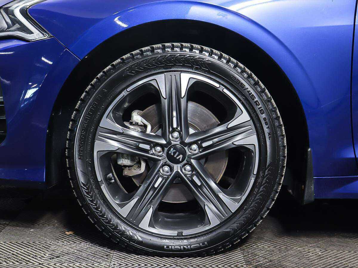 Купить Kia K5 с пробегом. Фото: #22