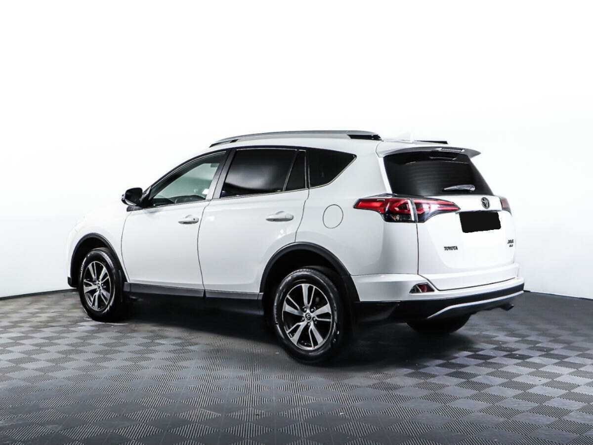 Купить Toyota RAV4 с пробегом. Фото: #6