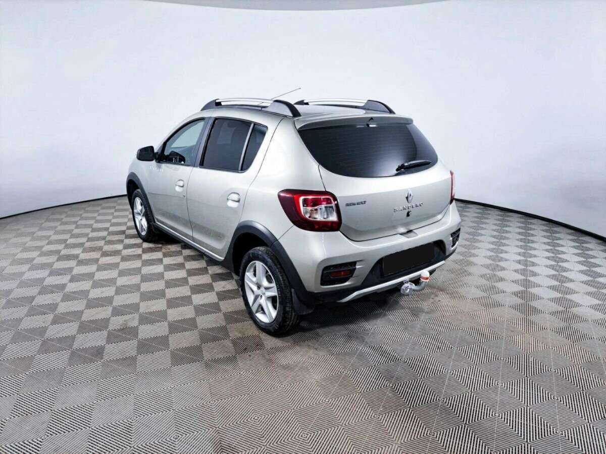Купить Renault Sandero с пробегом. Фото: #6