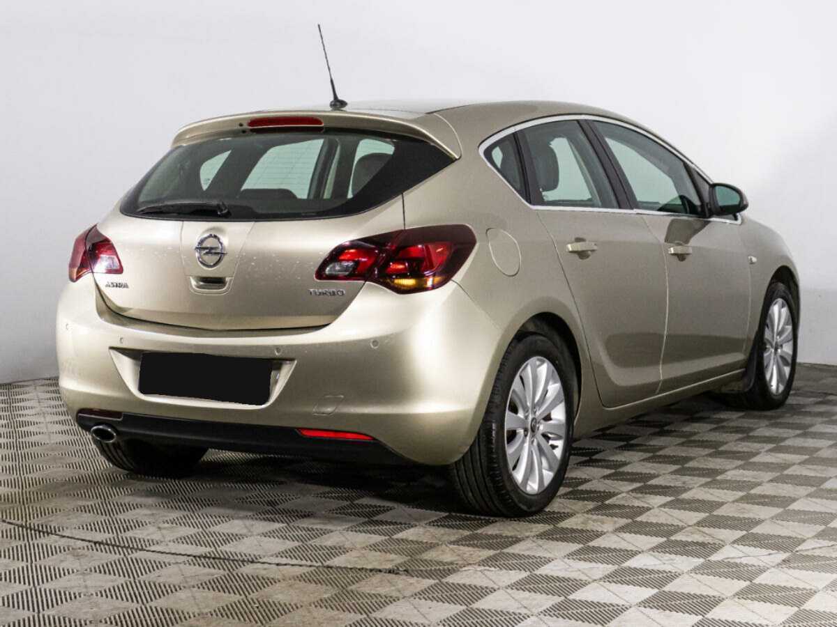 Купить Opel Astra с пробегом. Фото: #4