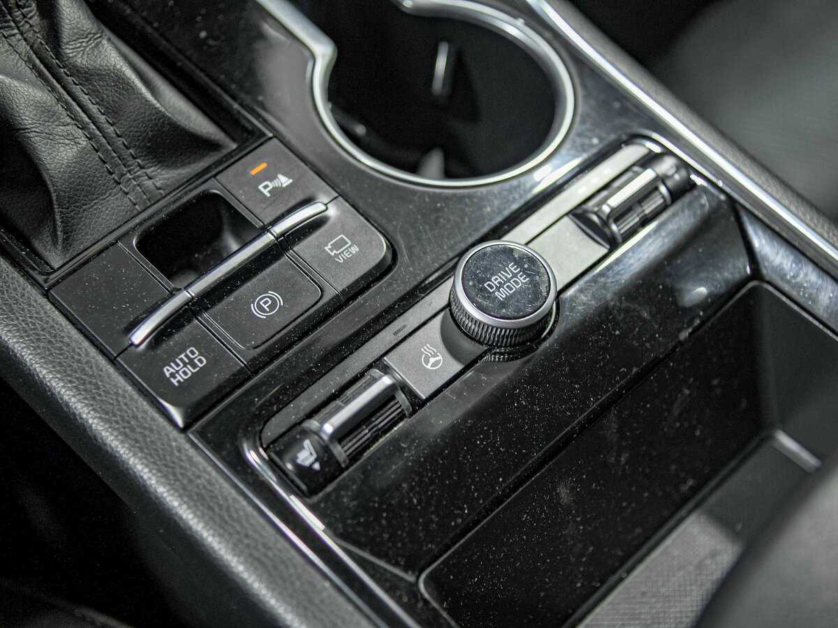 Купить Kia K5 с пробегом. Фото: #12