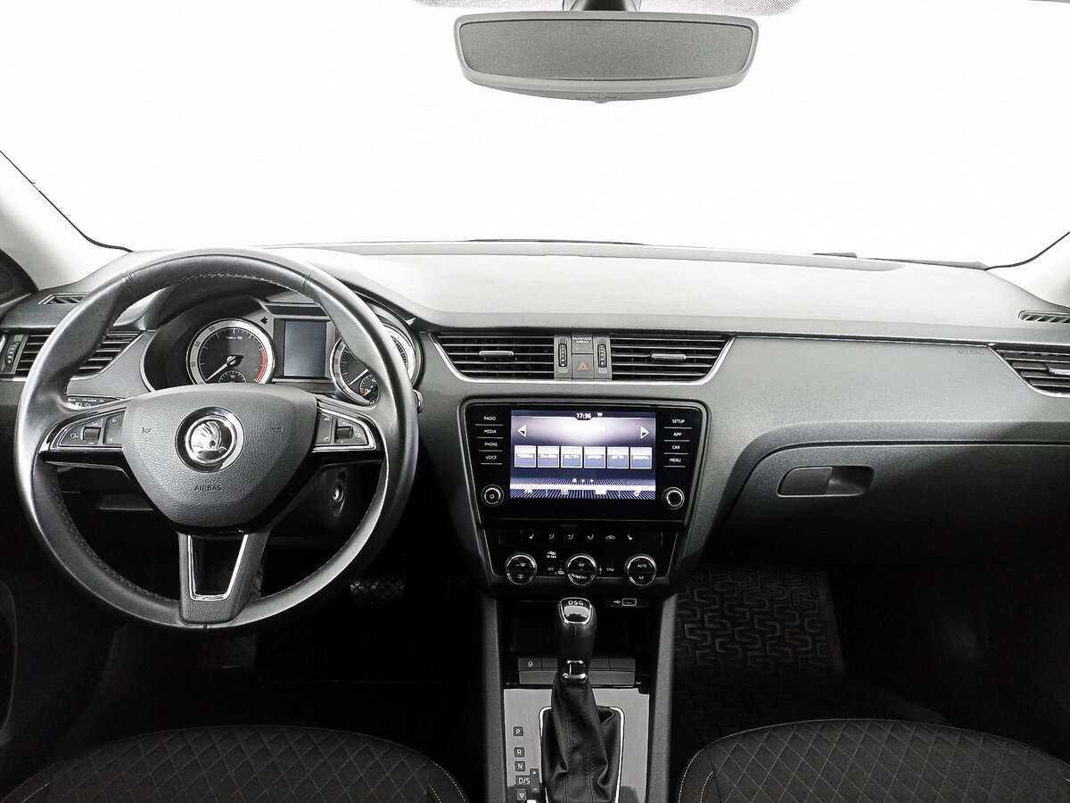 Купить Skoda Octavia с пробегом. Фото: #11