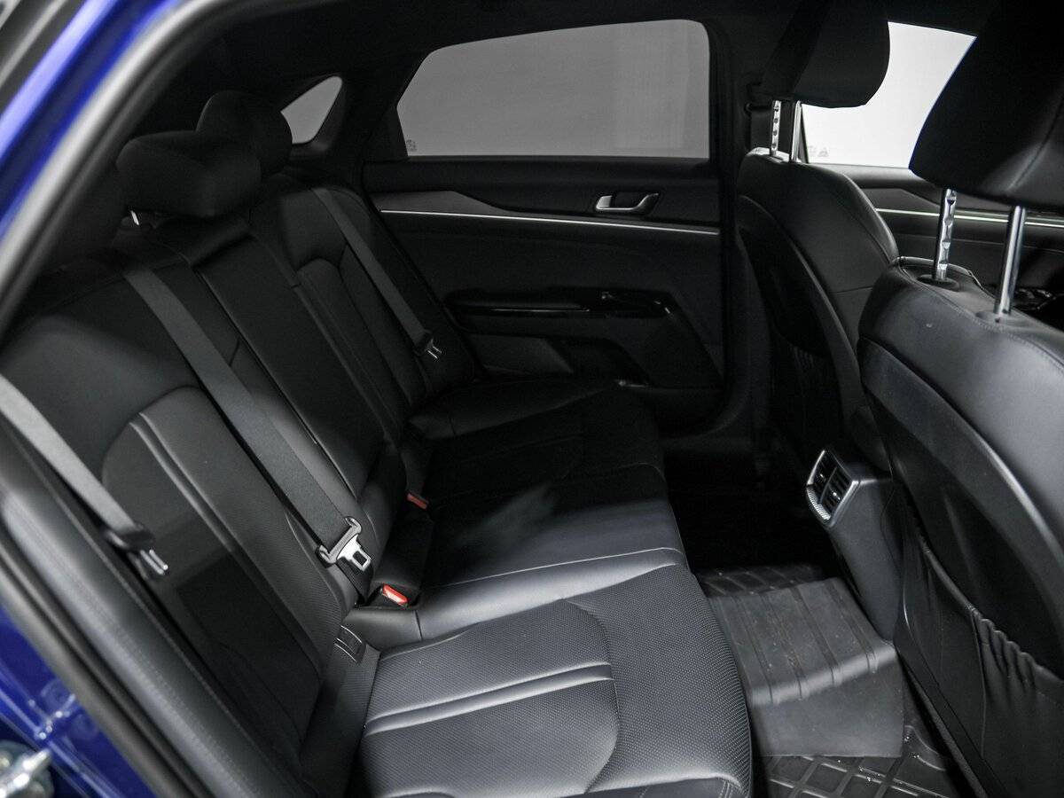 Купить Kia K5 с пробегом. Фото: #19