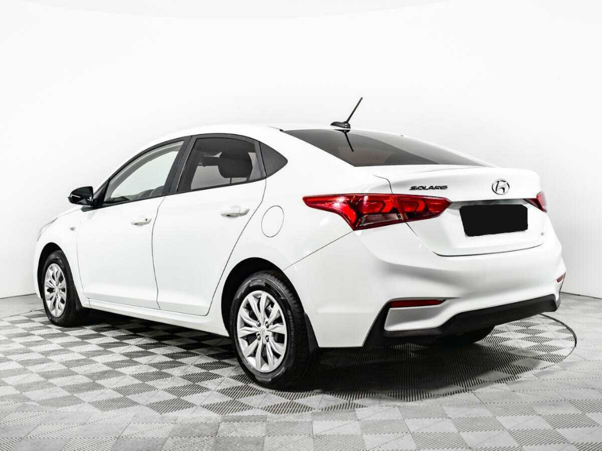 Купить Hyundai Solaris с пробегом. Фото: #5
