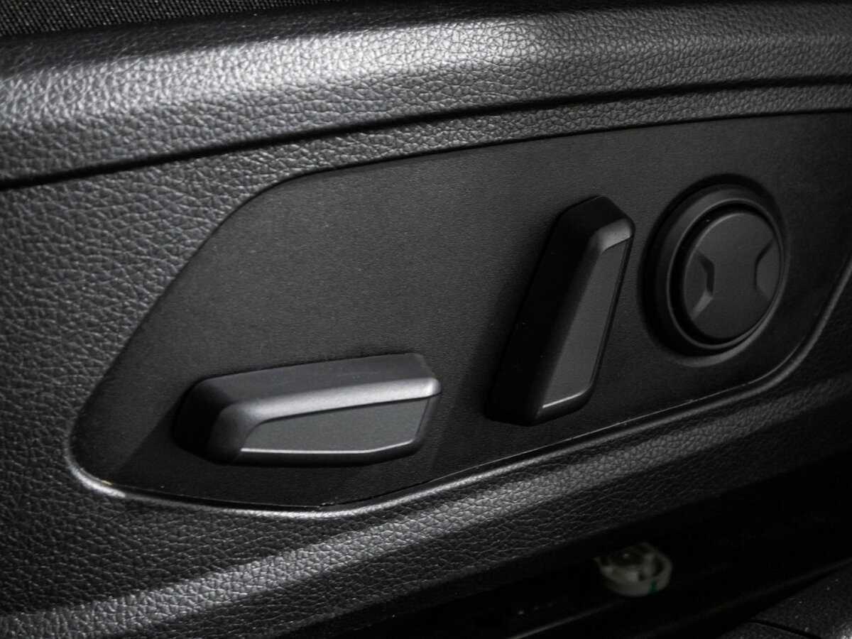 Купить Kia K5 с пробегом. Фото: #23