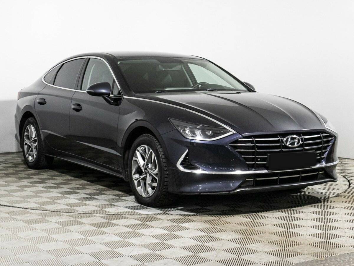 Купить Hyundai Sonata с пробегом. Фото: #2