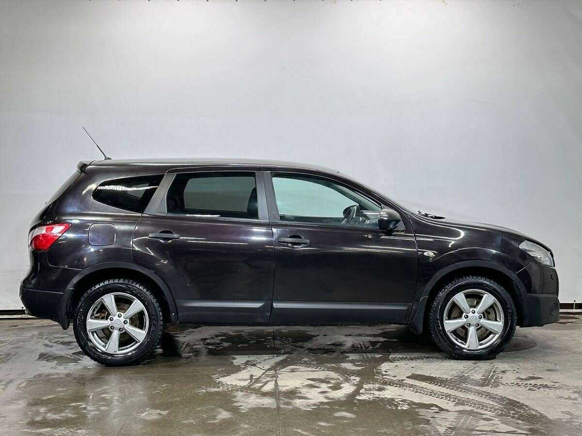 Купить Nissan Qashqai+2 с пробегом. Фото: #3