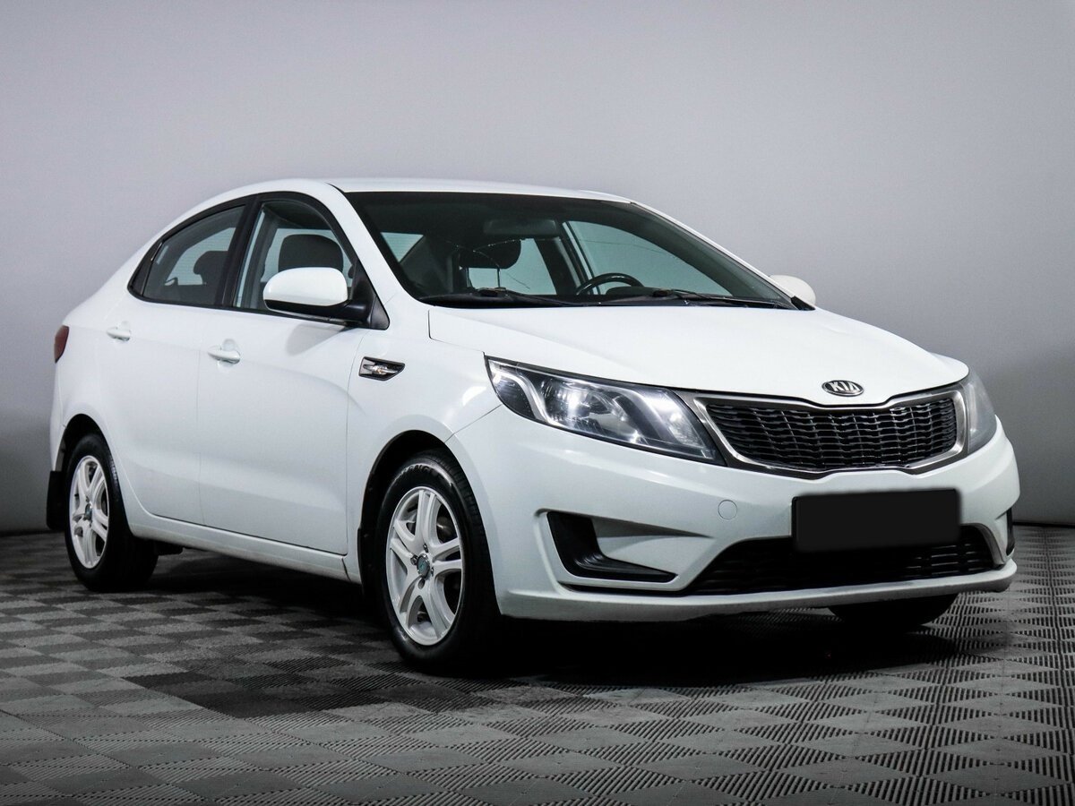 Купить Kia Rio с пробегом. Фото: #2