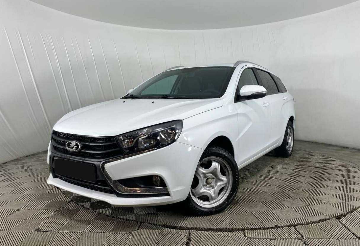 Купить Lada (ВАЗ) Vesta с пробегом. Посмотреть фото