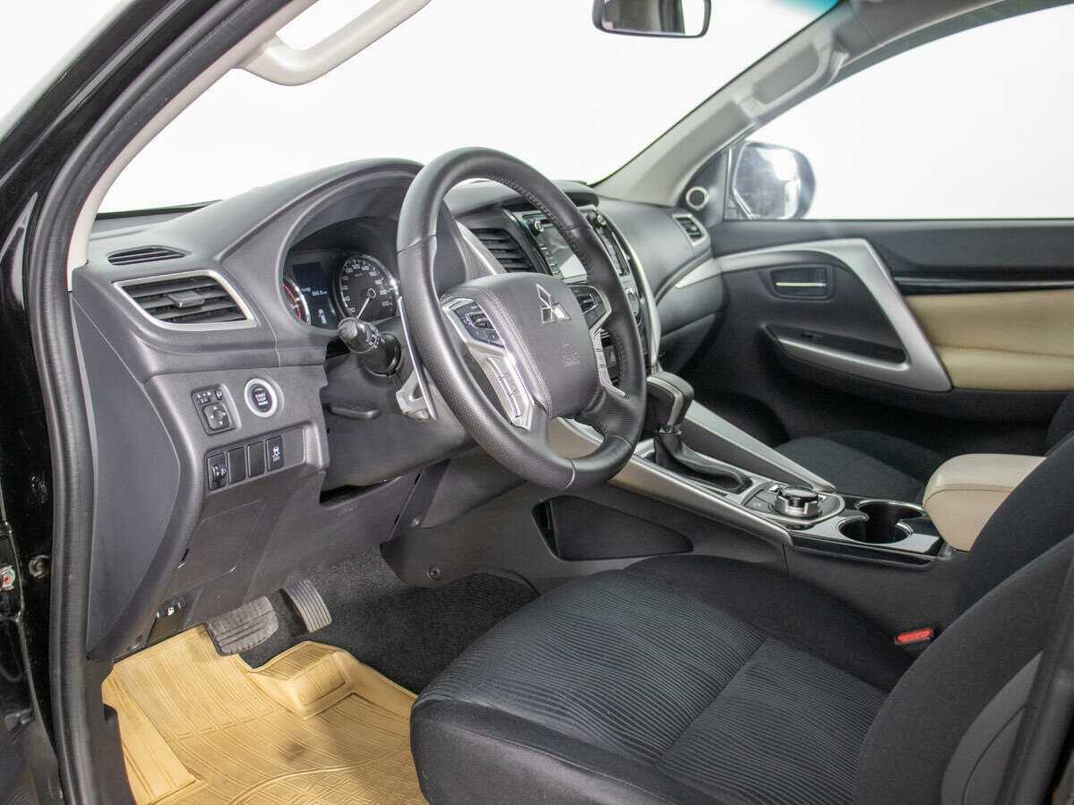 Купить Mitsubishi Pajero Sport с пробегом. Фото: #10