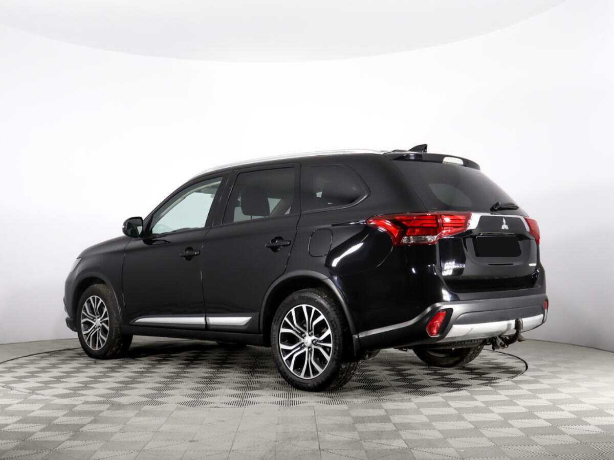 Купить Mitsubishi Outlander с пробегом. Фото: #6