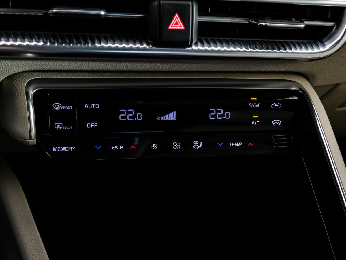 Купить Kia K5 с пробегом. Фото: #20