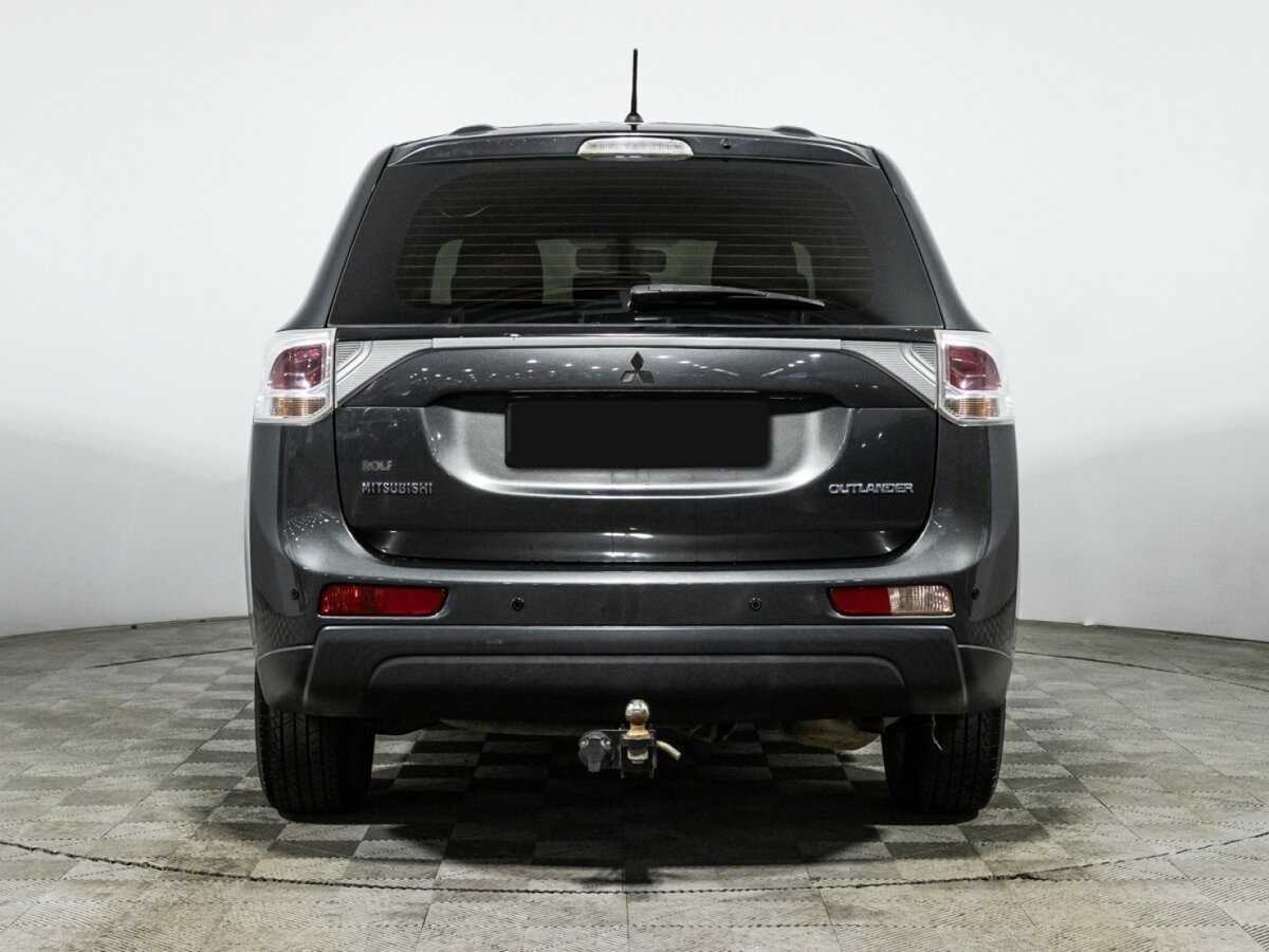 Купить Mitsubishi Outlander с пробегом. Фото: #5
