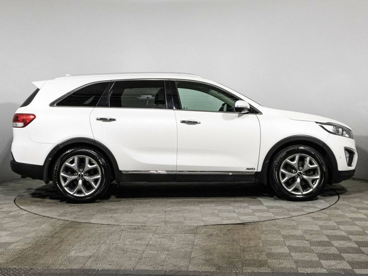 Купить Kia Sorento с пробегом. Фото: #3