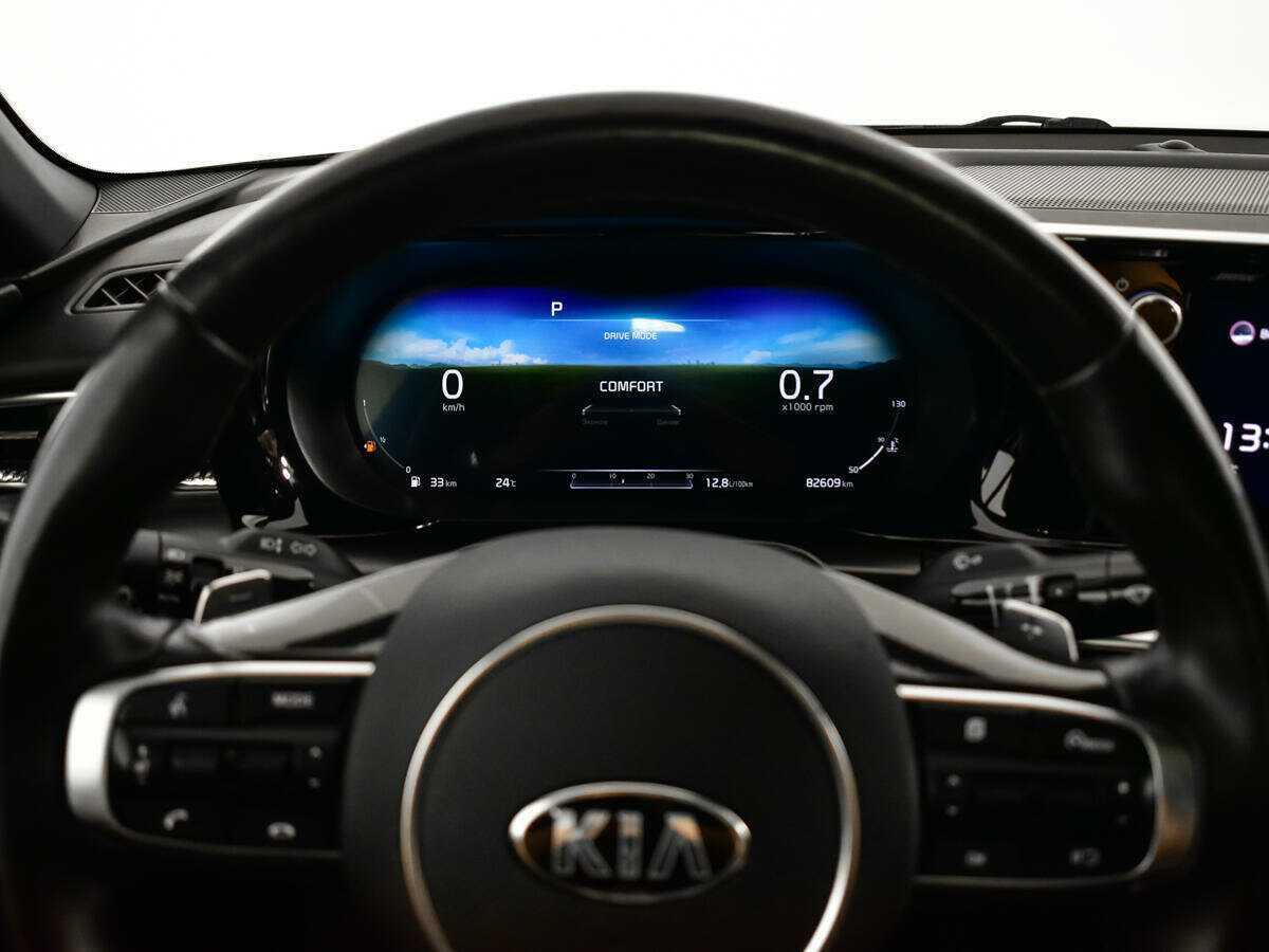 Купить Kia K5 с пробегом. Фото: #10