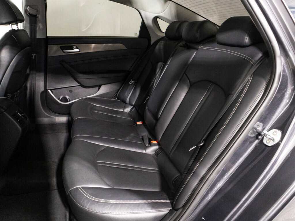 Купить Hyundai Sonata с пробегом. Фото: #9